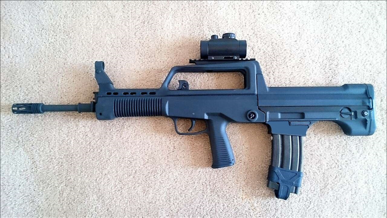 type97(解放军现役95步枪出口版)半自动步枪及10 发 5.56弹药