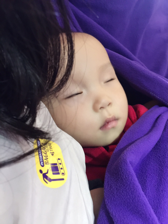 很嗨的小妞 wKgBEFtMDmqACqkZAAjr1Q-SqFA68.jpeg?imageView2%2F2%2Fw%2F680%2Fq%2F90%7CimageMogr2%2Fstrip%2Fquality%2F90