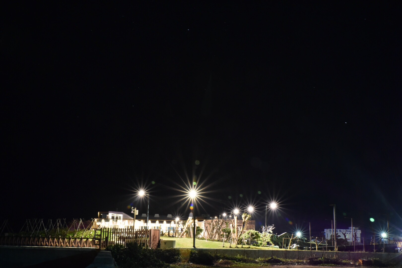 台湾垦丁包车旅游景点行程美食住宿的