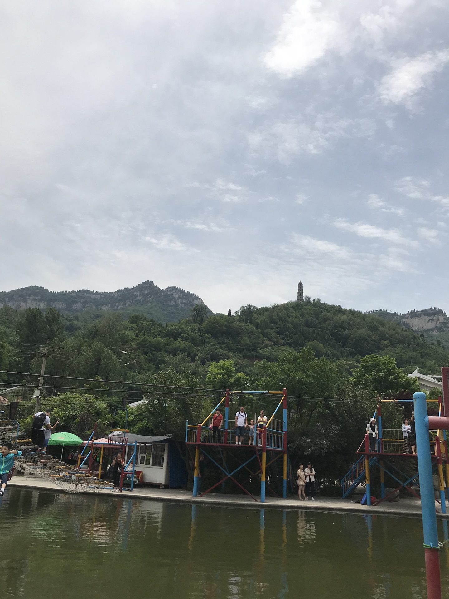 章丘三王峪漂流