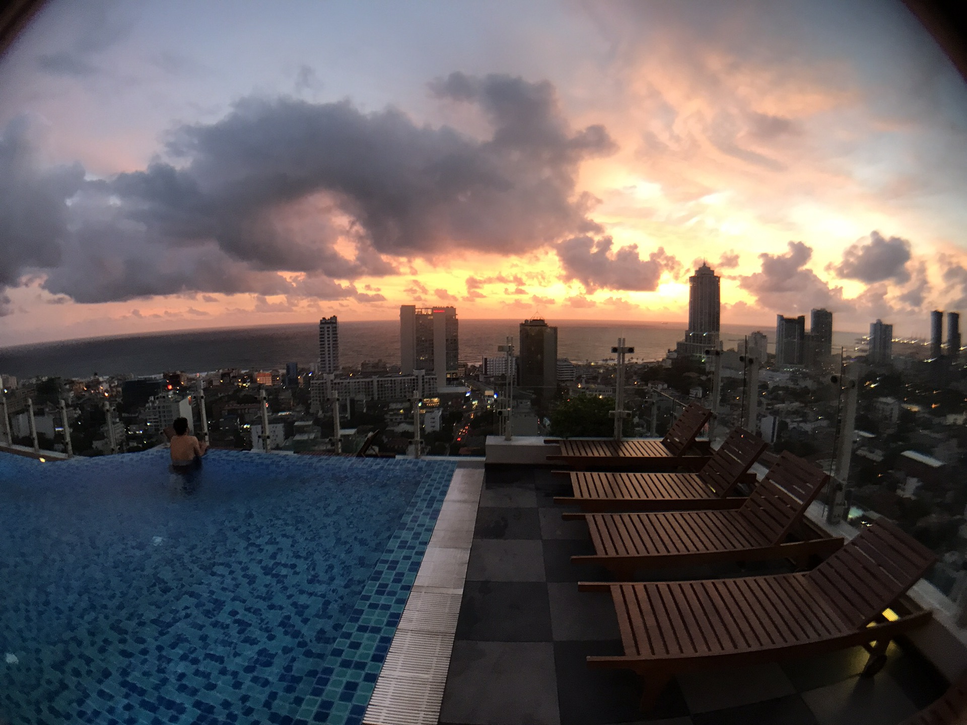 关于今天发布的斯里兰卡旅游安全警示(斯里兰