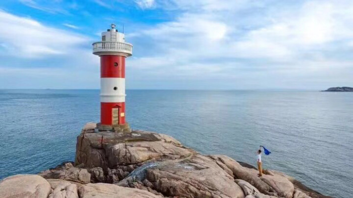 东极岛值得去吗?从哪儿能找到电影《后会无期》的场景呀?