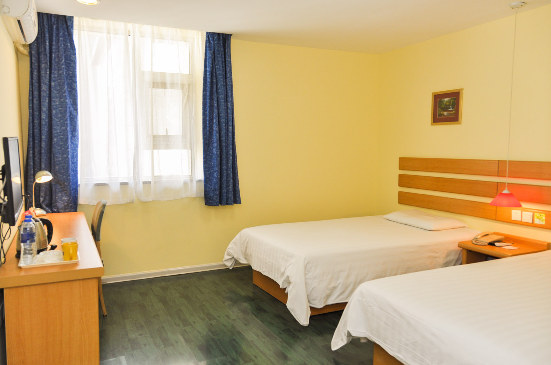 如家快捷酒店(承德避暑山庄火车站店)