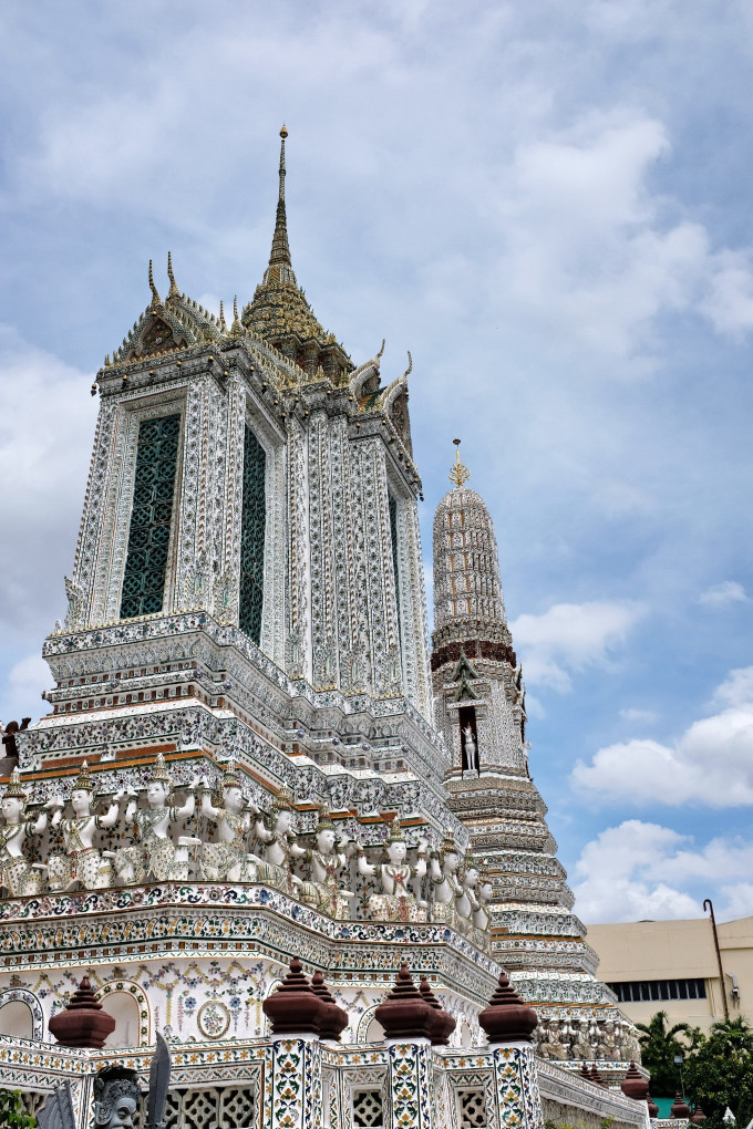 泰国旅游攻略最佳路线 wKgEaVxlLtCAZgTbAA3KEXC-J-Q17.jpeg?imageView2%2F2%2Fw%2F680%2Fq%2F90%7CimageMogr2%2Fstrip%2Fquality%2F90