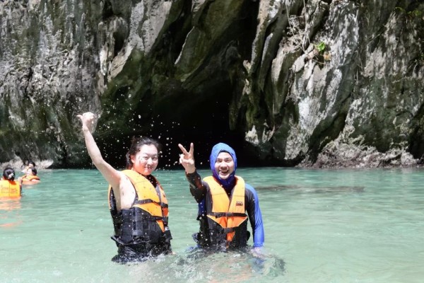 一个孕妇大肚子猜成语_大肚子孕妇(2)