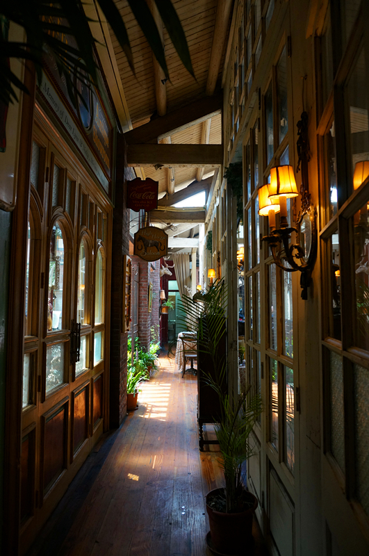 周末上海小资咖啡厅游