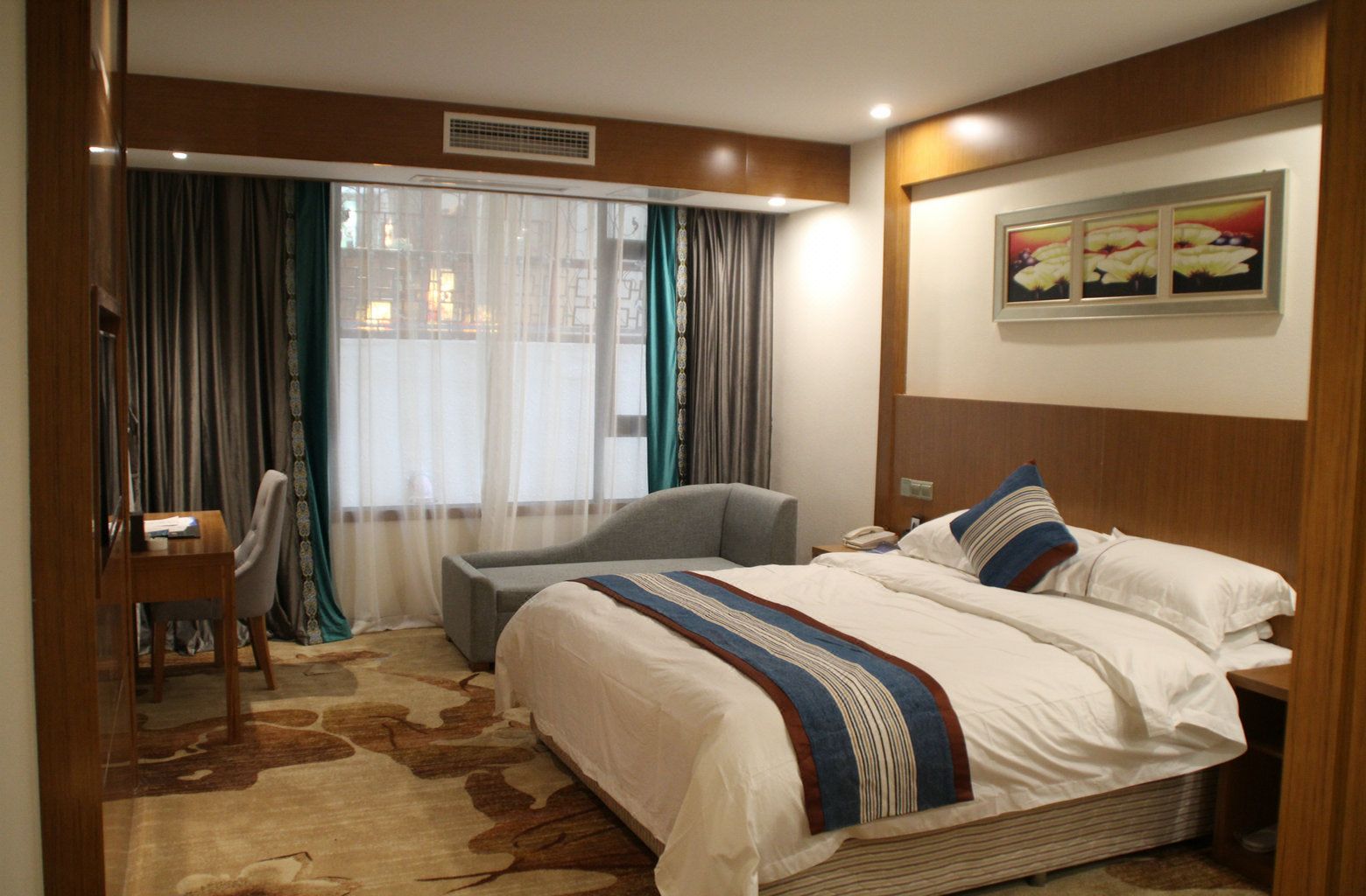 jiuzhaigou Liwan Resort Hotel
