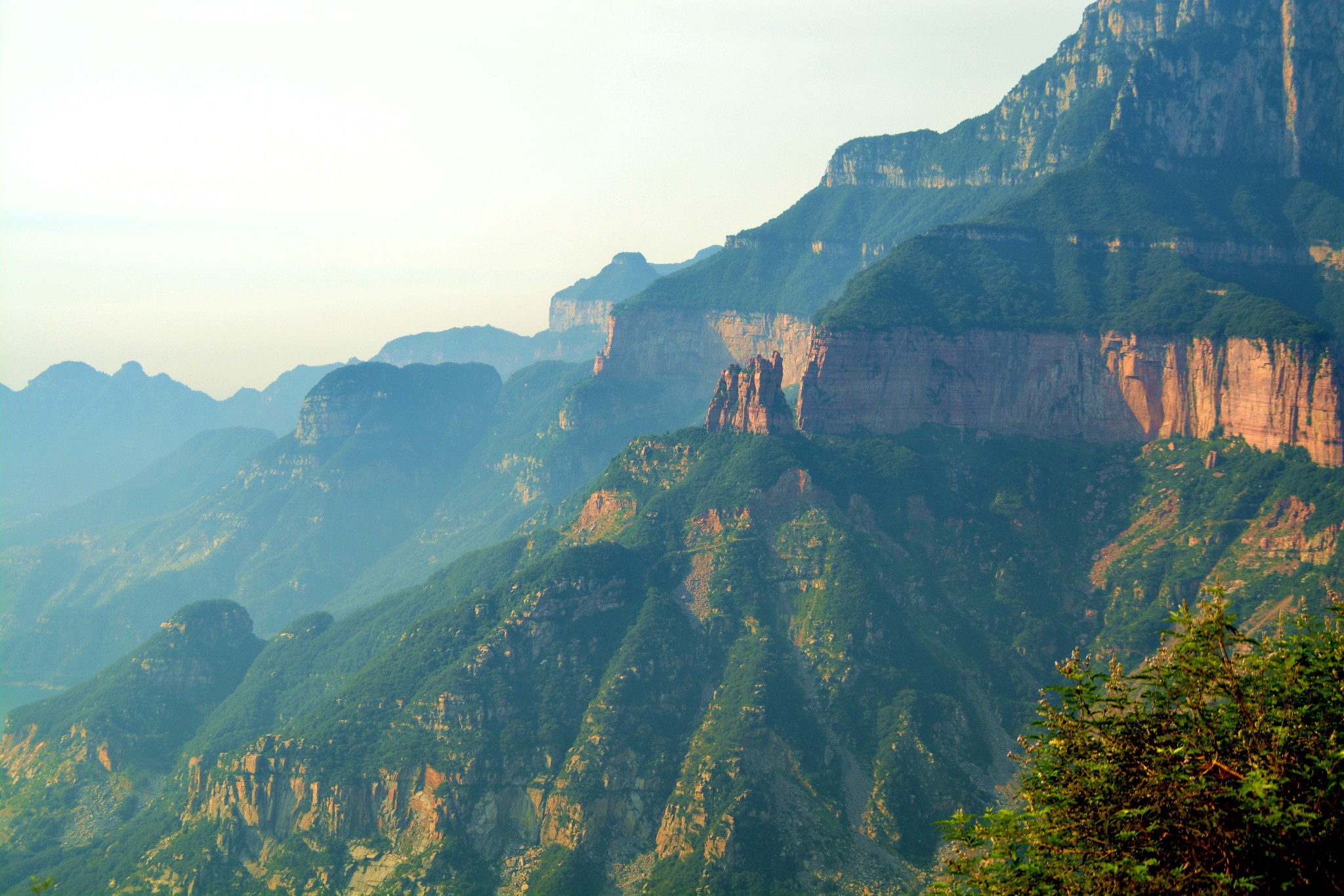 wKgBs1ftnMKAXGIBAAm-24ptlCU02.jpeg?imageView2%2F2%2Fw%2F600%2Fq%2F90