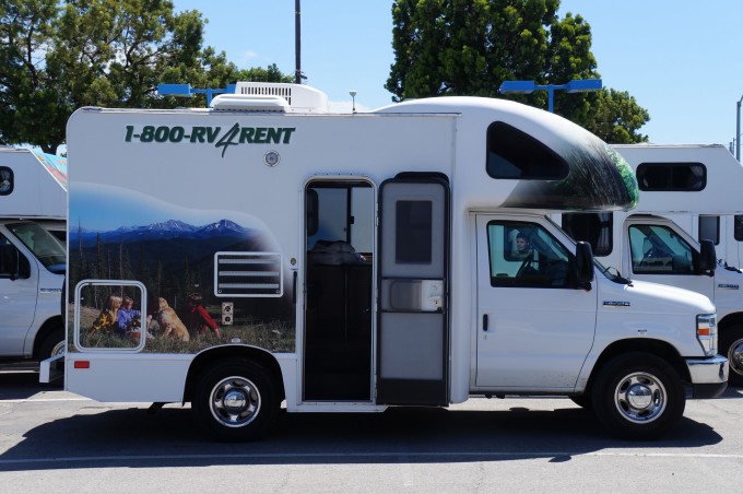 免费共享房车可行性 wKgBs1bNDfGAMoKIAAnZxU86FmI30.jpeg?imageView2%2F2%2Fw%2F680%2Fq%2F90